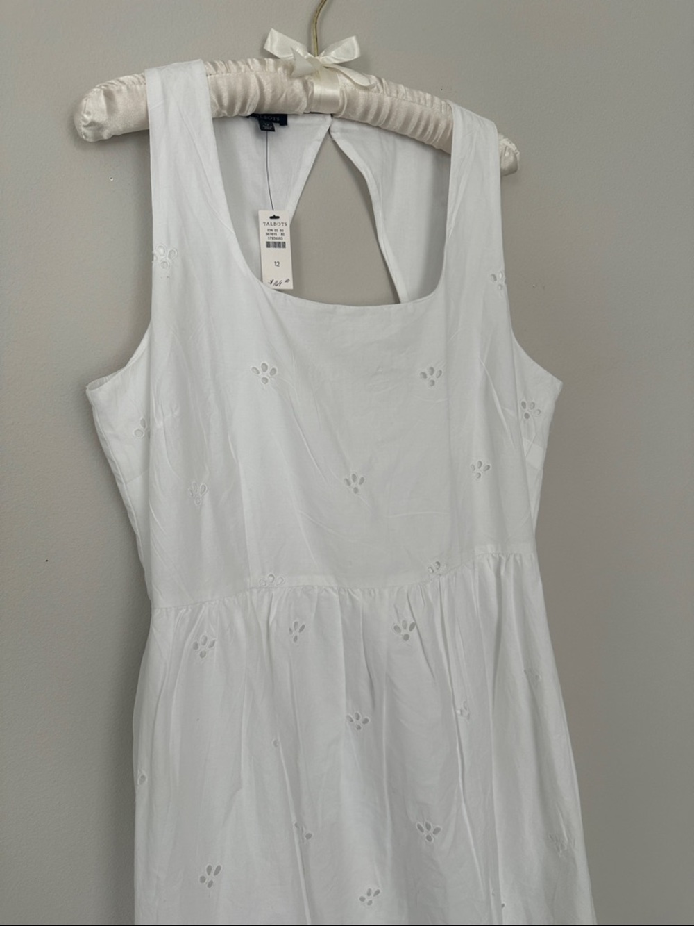 NWT Stunning Talbots White Eyelet Midi Dress - Picture 11 of 16